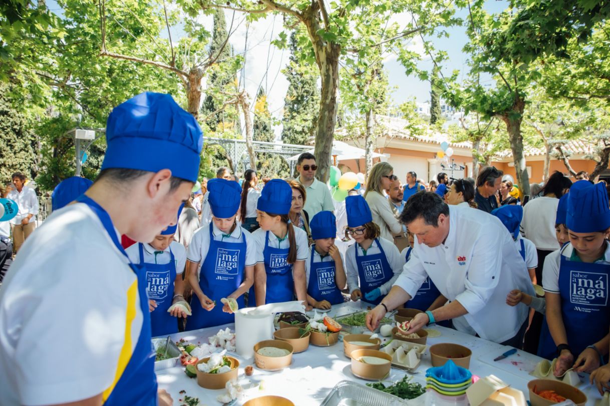 Taller de cocina con niños autistas en la 6ª edición de ChefsForChildren, 2024, Porsche Ibérica