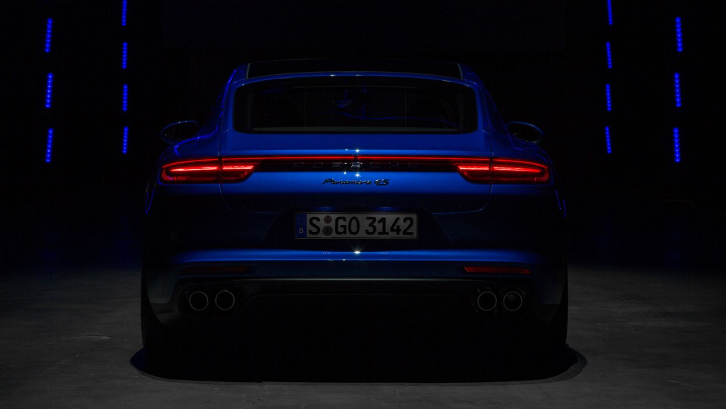 Panamera 4S, 2016, Porsche AG