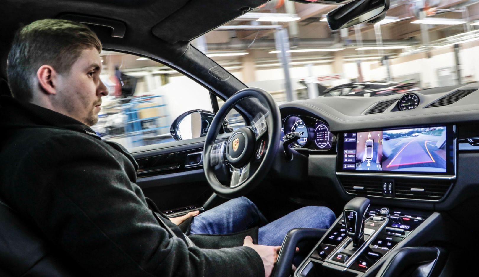 Porsche shows autonomous driving in the workshop