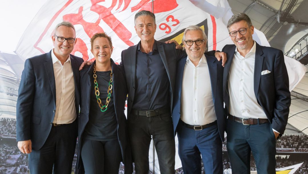 Porsche, MHP and VfB Stuttgart AG sign position paper